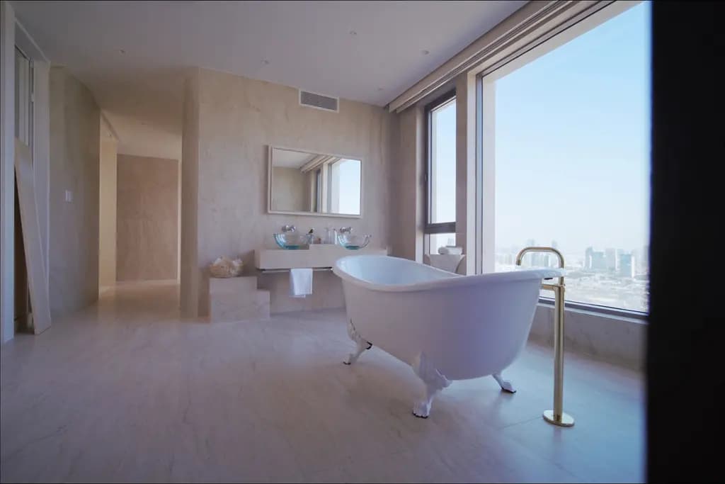 Marina Sky Residence, 3